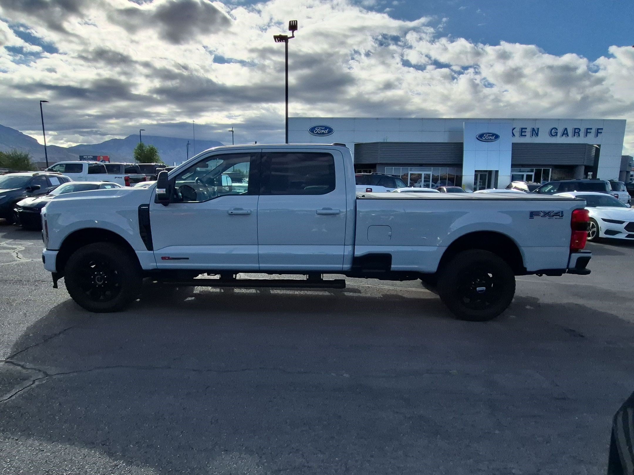 Used 2025 Ford F350 Lariat w/ Black Appearance Package AWD/4WD image 10
