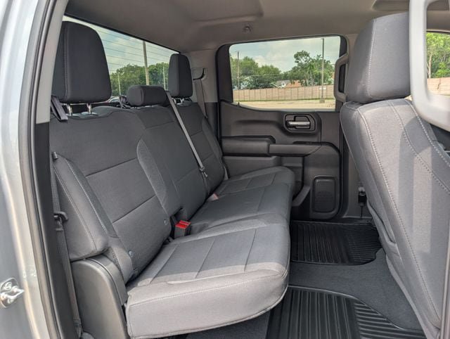 Used 2025 Chevrolet Silverado 1500 Custom RWD image 26
