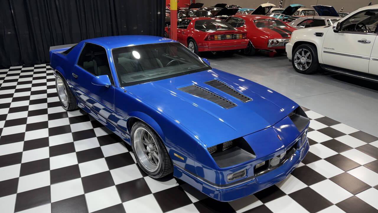 Used 1989 Chevrolet Camaro IROC-Z image 7