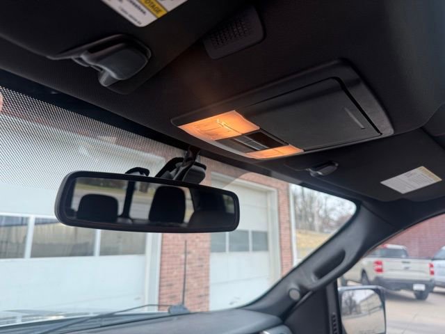 Used 2011 Ford F150 Platinum image 34