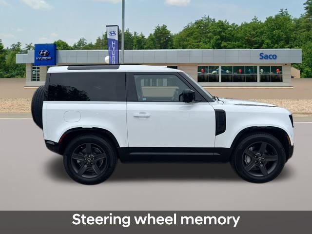 Used 2024 Land Rover Defender 90 X-Dynamic SE image 6