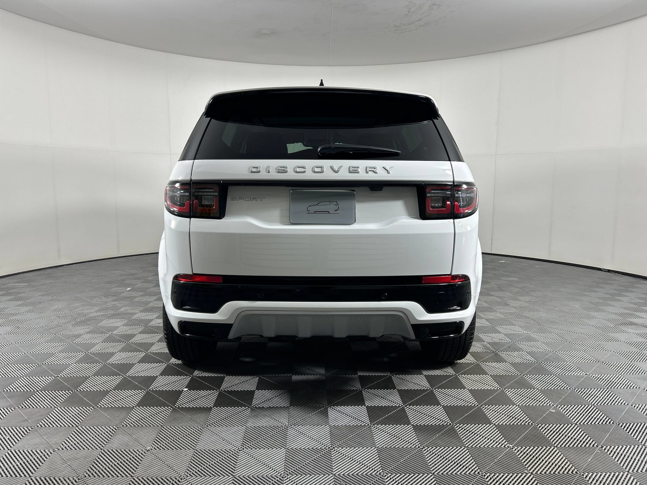 Used 2025 Land Rover Discovery Sport S AWD/4WD image 9