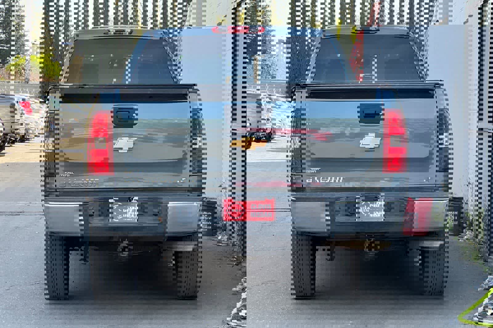 Used 2009 Chevrolet Silverado 1500 LT w/ Regional Value Package image 8