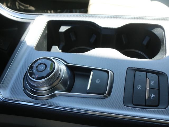 Used 2021 Ford Edge Titanium w/ Equipment Group 301A image 31