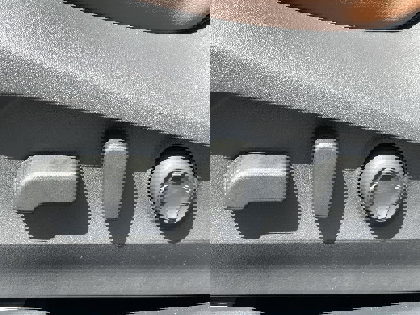 Used 2025 Subaru Legacy Touring XT image 13