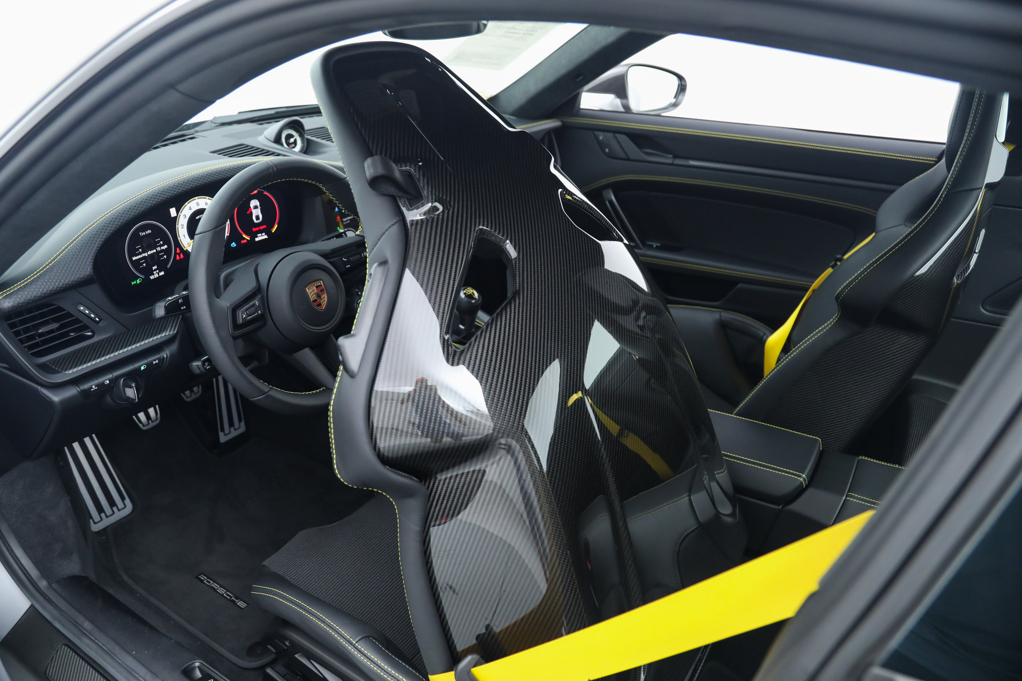 Used 2026 Porsche 911 GT3 RWD image 25