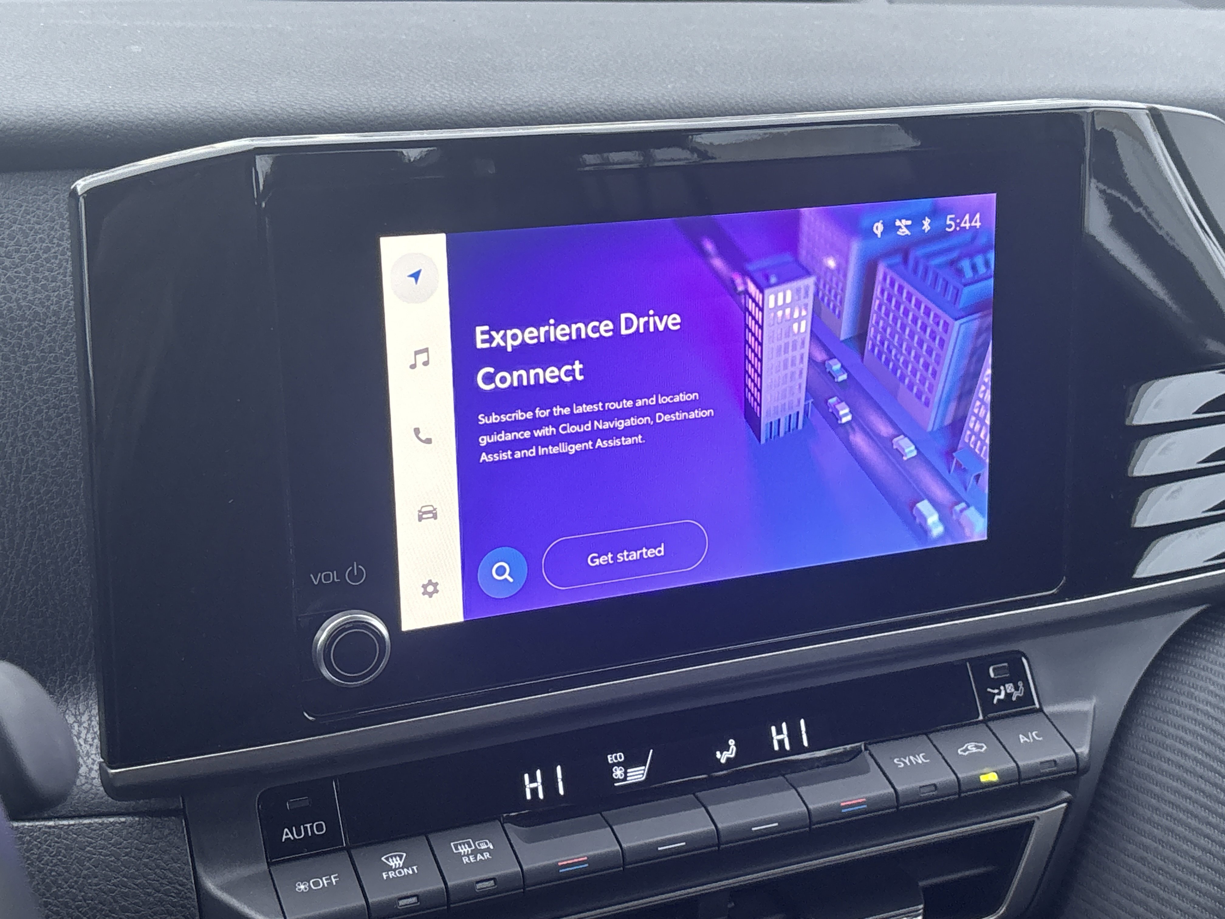 Used 2025 Toyota Camry SE image 16