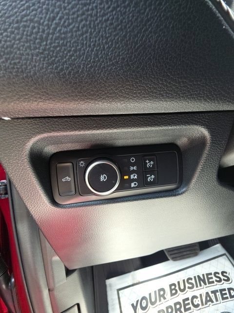 Certified 2025 Ford Ranger XLT w/ Chrome Accent Package RWD image 20