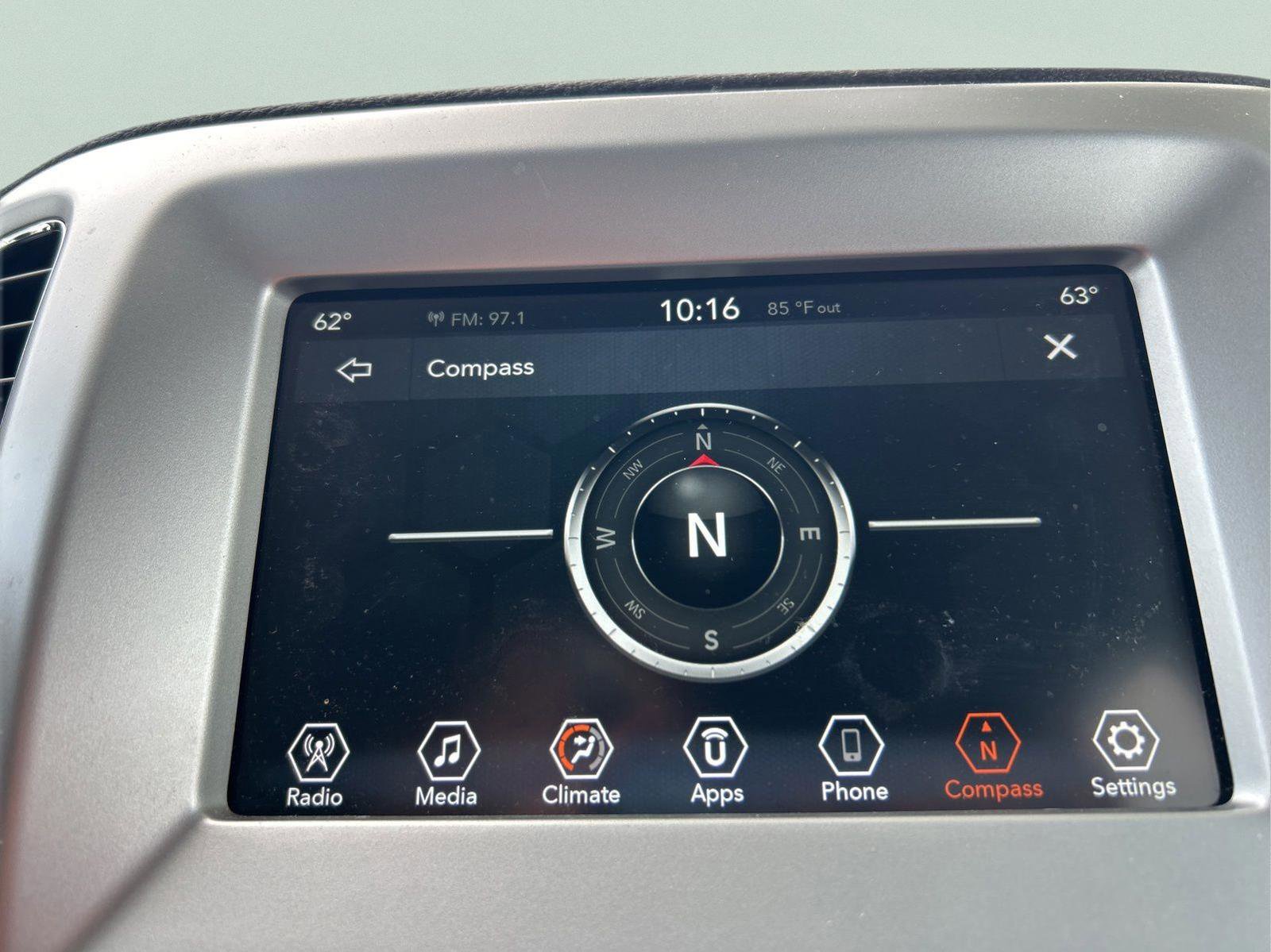 Used 2019 Jeep Compass Sport AWD/4WD image 30