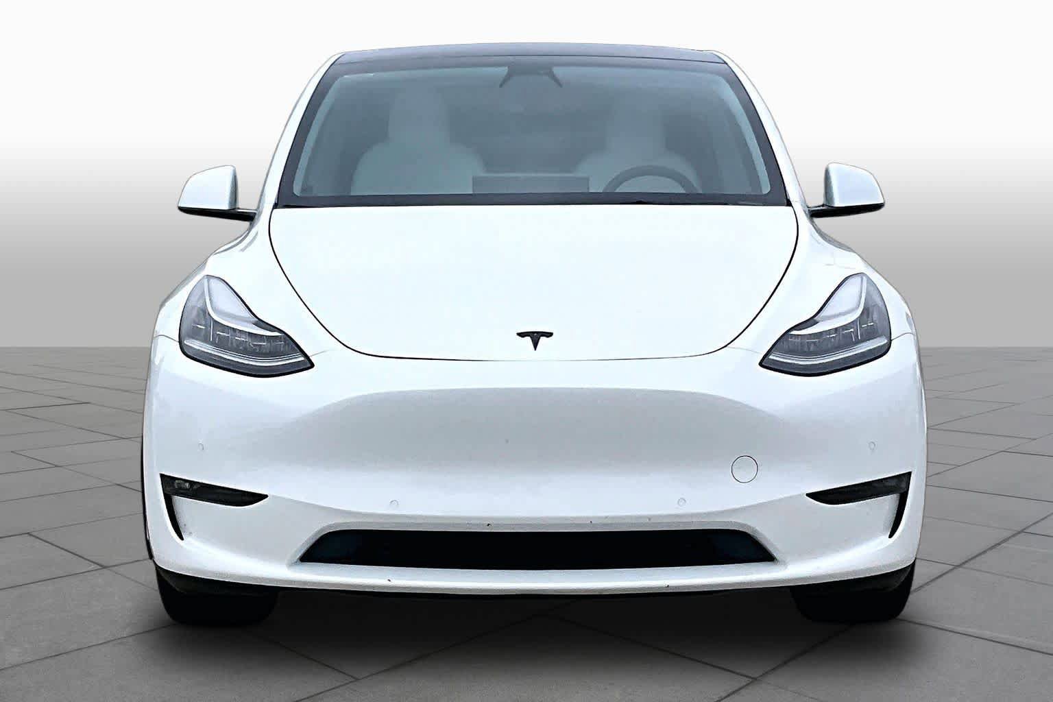 Used 2021 Tesla Model Y Long Range AWD/4WD image 2