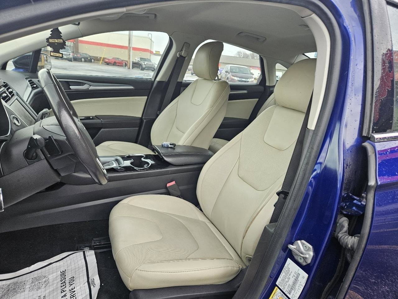 Used 2015 Ford Fusion Titanium image 14