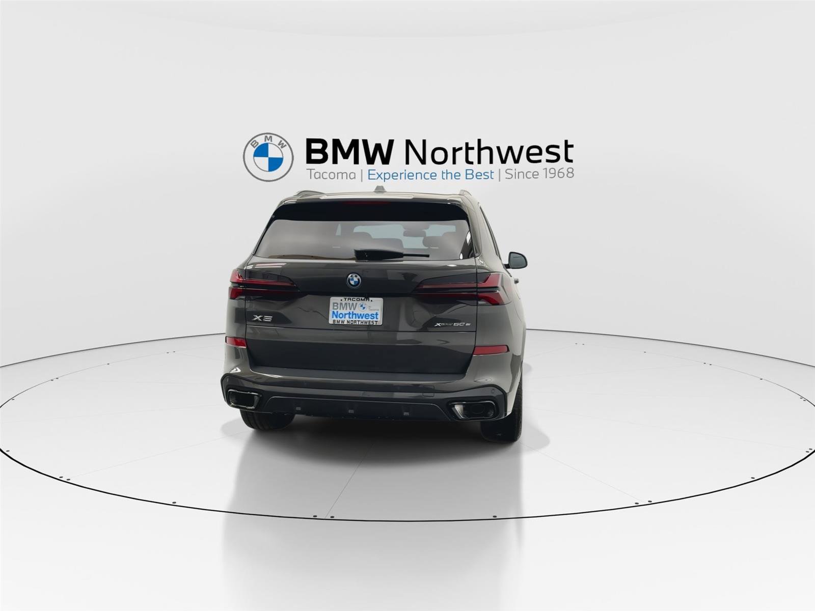 New 2026 BMW X5 xDrive50e w/ Executive Package AWD/4WD image 2