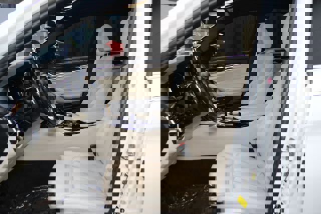 Used 2018 BMW 540i xDrive w/ Premium Package image 15