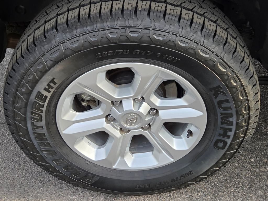 Used 2023 Toyota 4Runner SR5 w/ Wilderness Package (TMS) RWD image 10