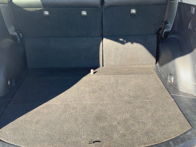 Used 2017 Toyota RAV4 Limited FWD image 31