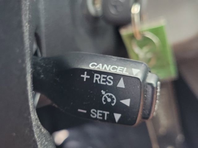 Used 2012 Toyota Camry LE image 21