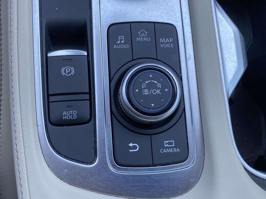 Used 2023 INFINITI QX60 Luxe w/ Vision Package image 29