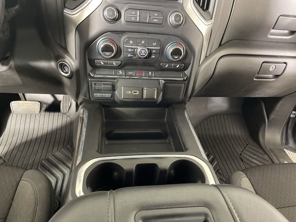 Used 2021 Chevrolet Silverado 1500 LT Trail Boss w/ Bed Protection Package image 17