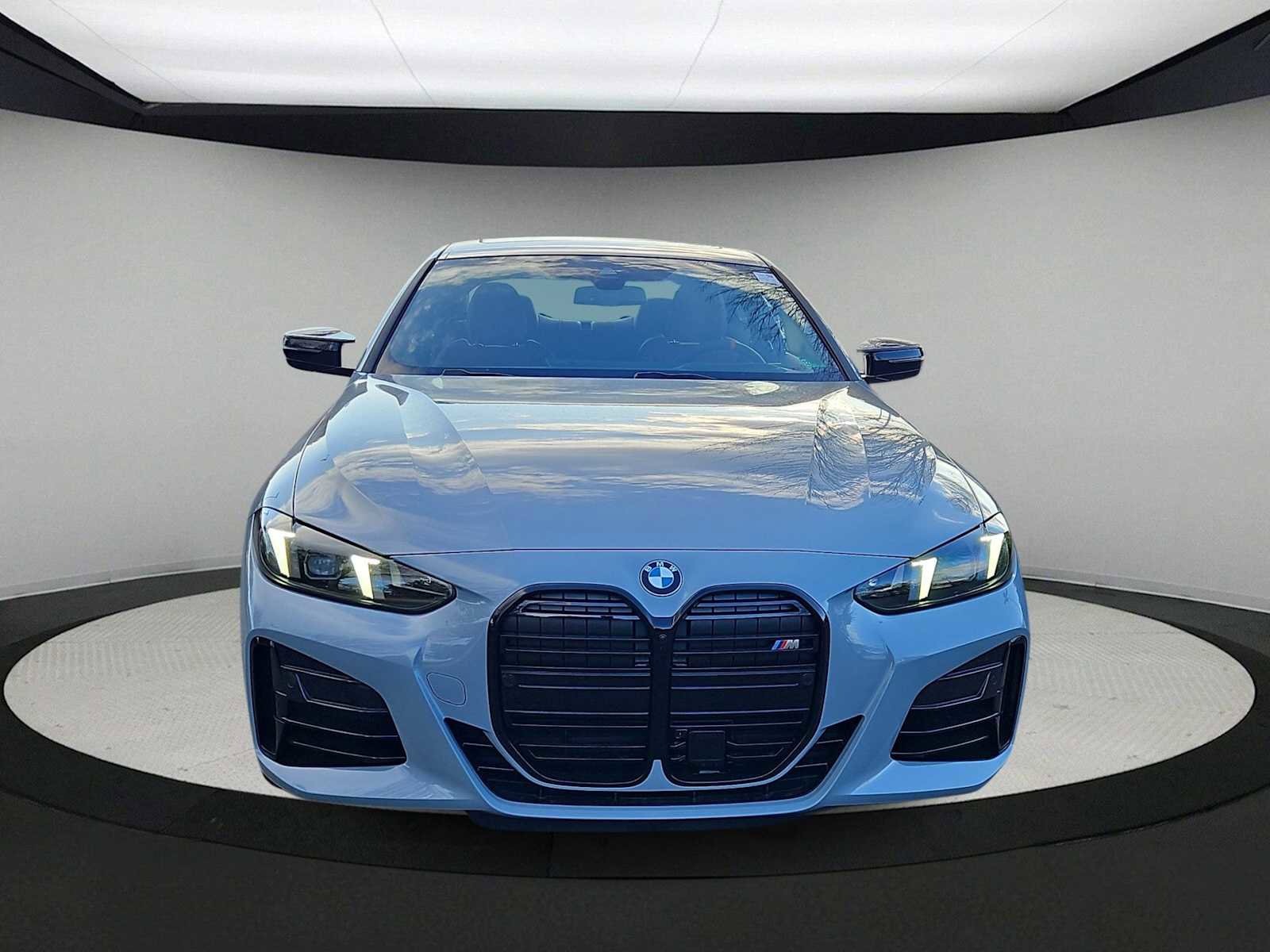New 2026 BMW 440i xDrive Coupe w/ Premium Package AWD/4WD image 3
