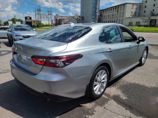 Used 2023 Toyota Camry LE AWD/4WD image 7