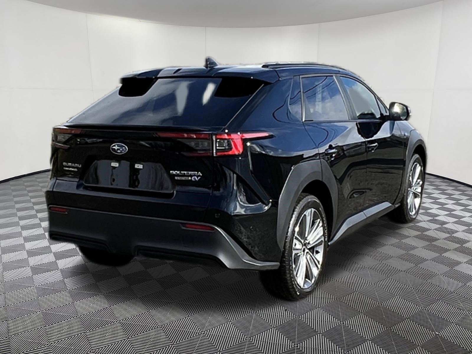 Used 2023 Subaru Solterra AWD image 6