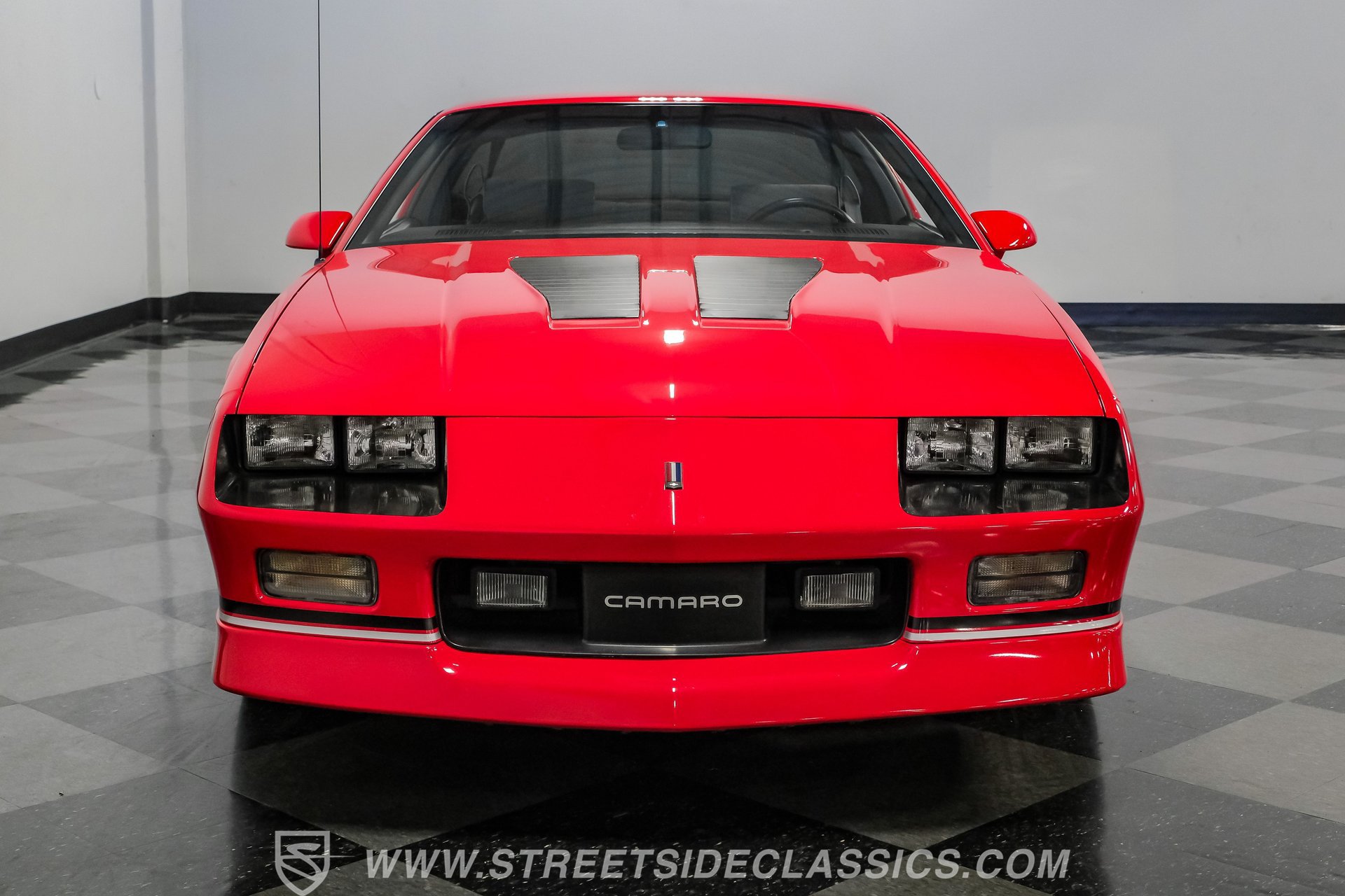 Used 1990 Chevrolet Camaro IROC-Z RWD image 18