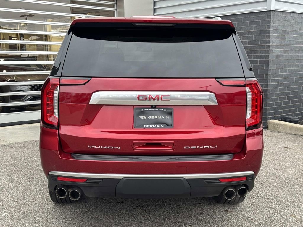 Used 2023 GMC Yukon XL Denali image 5