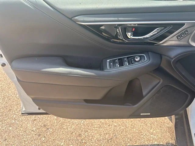 Used 2022 Subaru Outback Limited XT AWD/4WD image 21