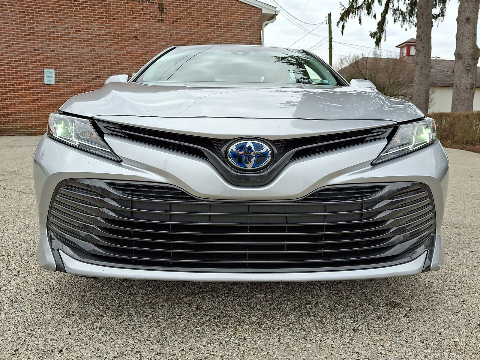 Used 2018 Toyota Camry LE w/ Protection Package (Q2) FWD image 2