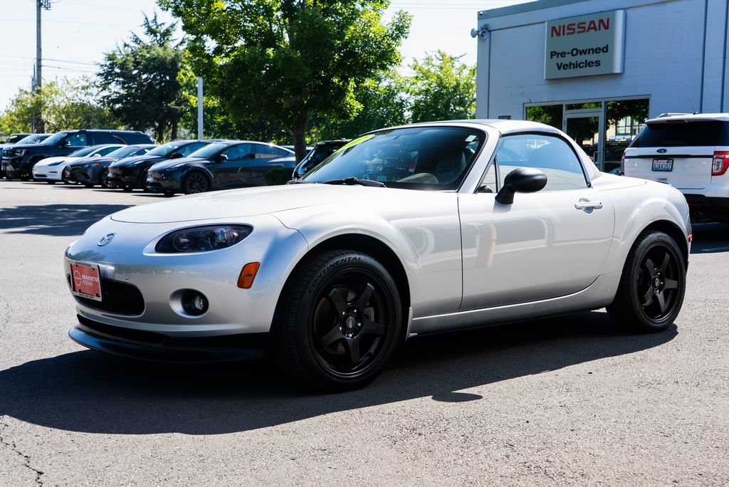 Used 2007 MAZDA MX-5 Miata Touring RWD image 3