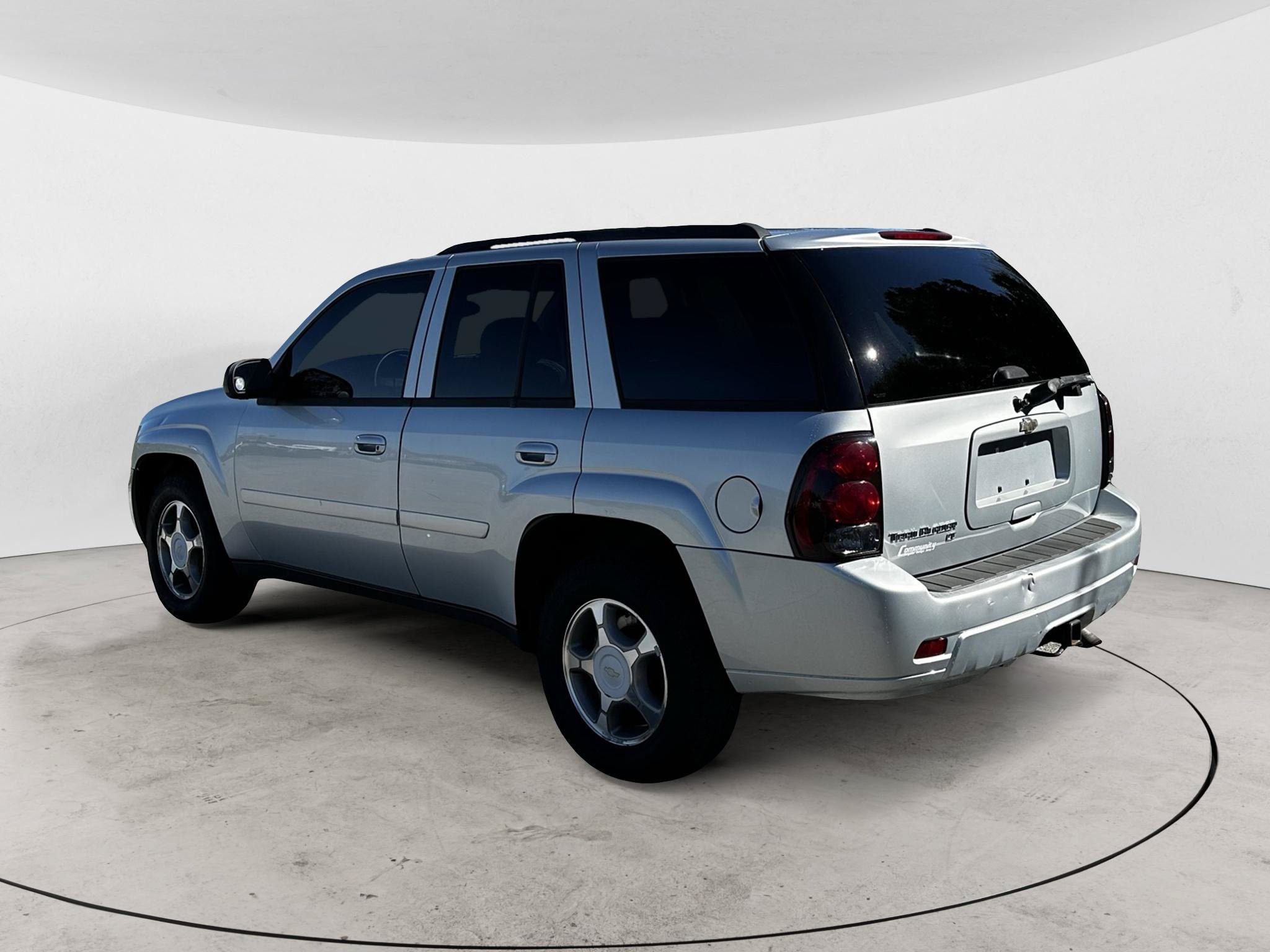 Used 2008 Chevrolet TrailBlazer LT w/ Sun And Sound Package AWD/4WD image 6