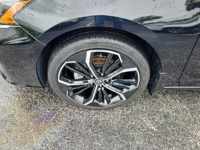 Used 2023 Nissan Altima 2.5 SR w/ SR Premium Package FWD image 5