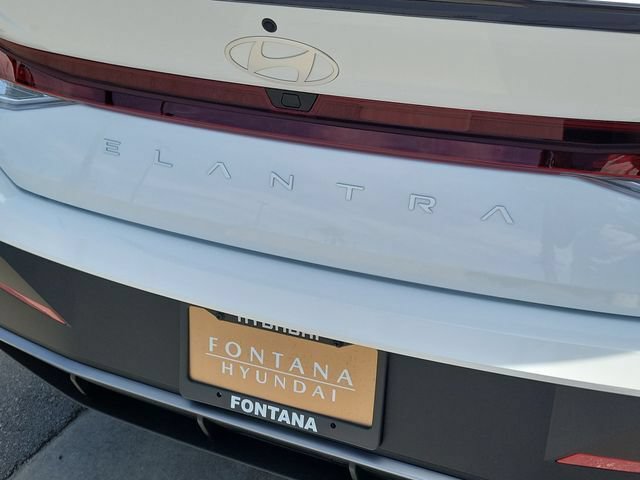 New 2026 Hyundai Elantra SEL Sport FWD image 29