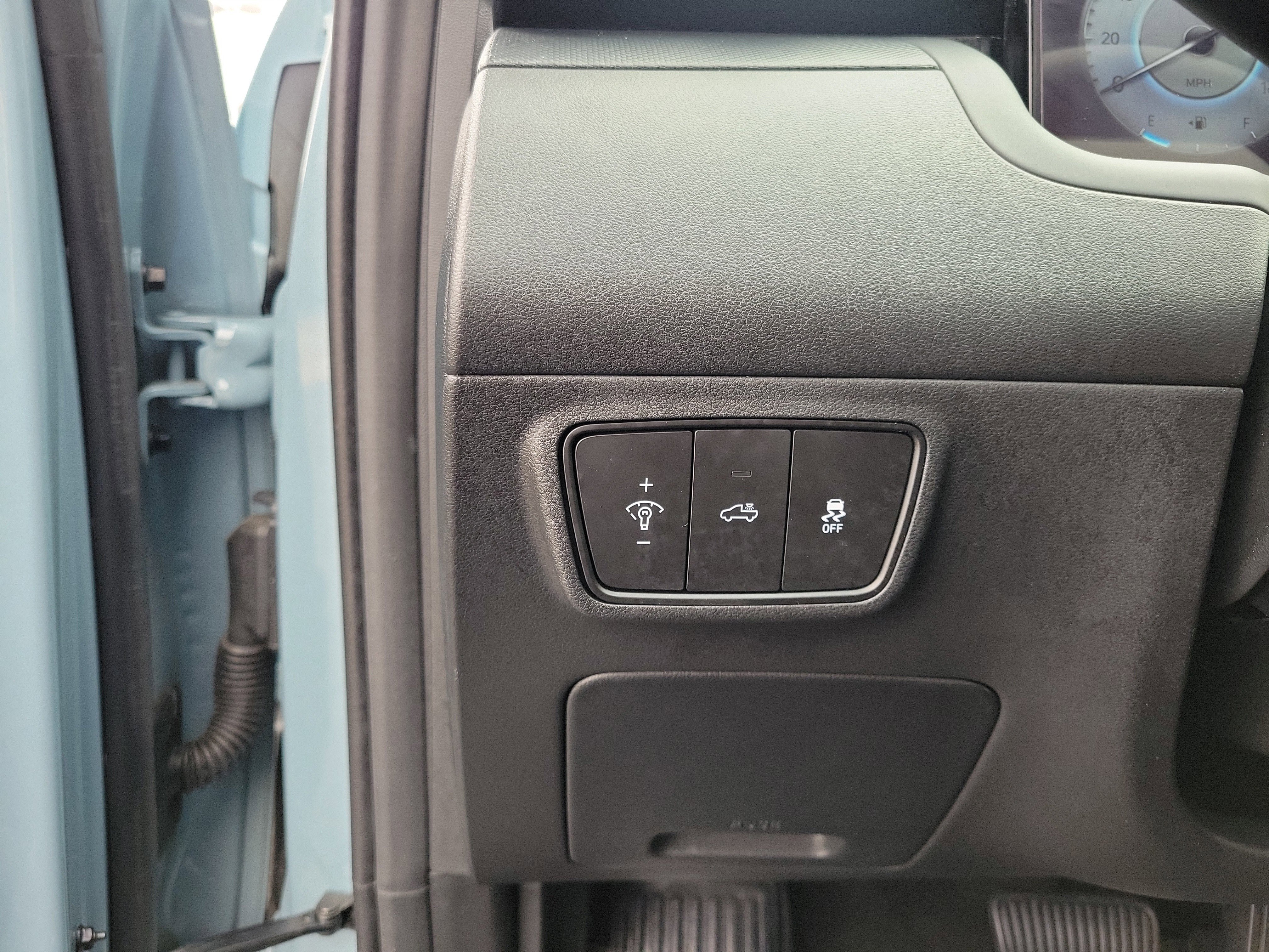 Used 2023 Hyundai Santa Cruz SEL Premium image 21