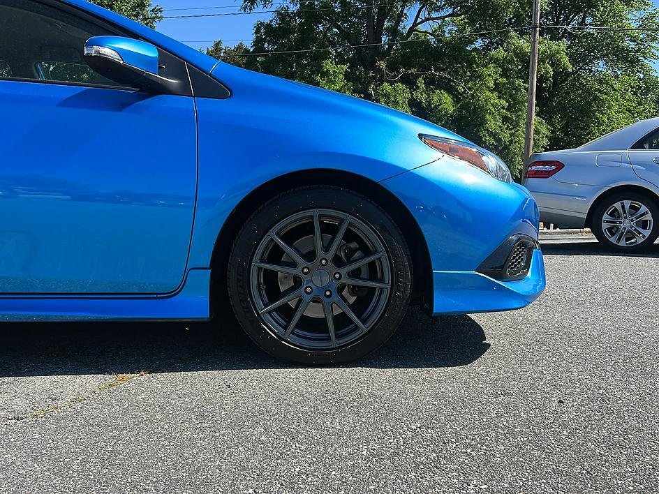 Used 2016 Scion iM image 24