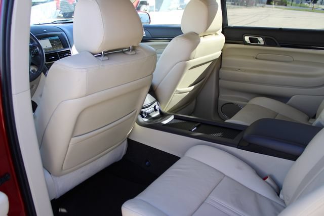 Used 2018 Lincoln MKT AWD w/ Technology Package image 24