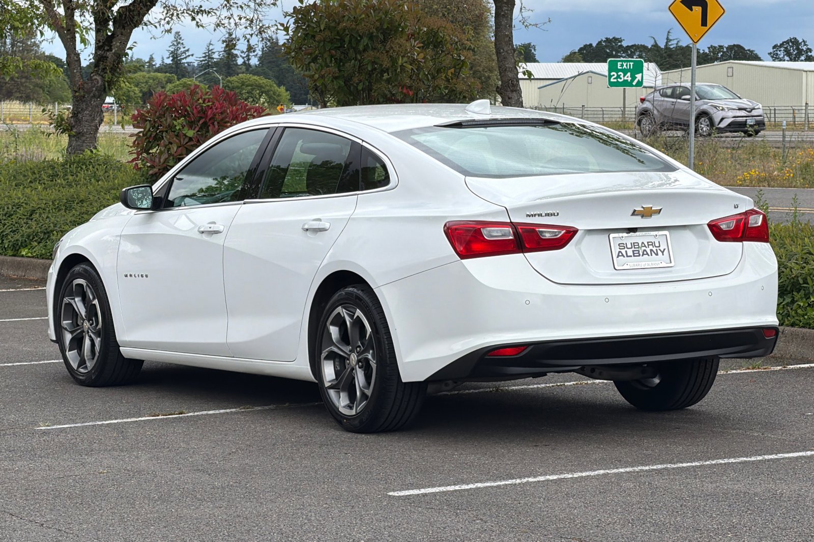 Used 2024 Chevrolet Malibu LT FWD image 6