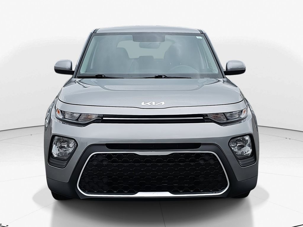 Used 2022 Kia Soul LX image 10