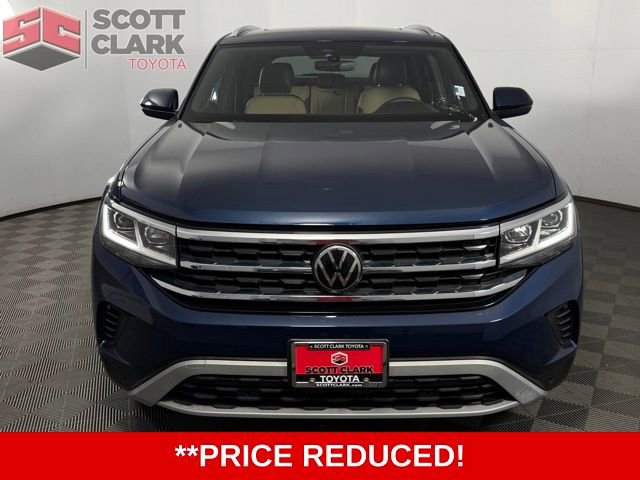 Used 2023 Volkswagen Atlas Cross Sport SE image 2