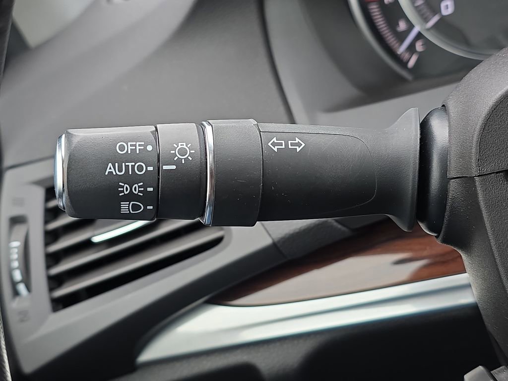 Used 2016 Acura MDX SH-AWD image 29