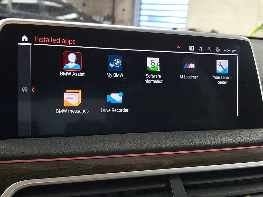 Used 2022 BMW 740i xDrive w/ Premium Package AWD/4WD image 13