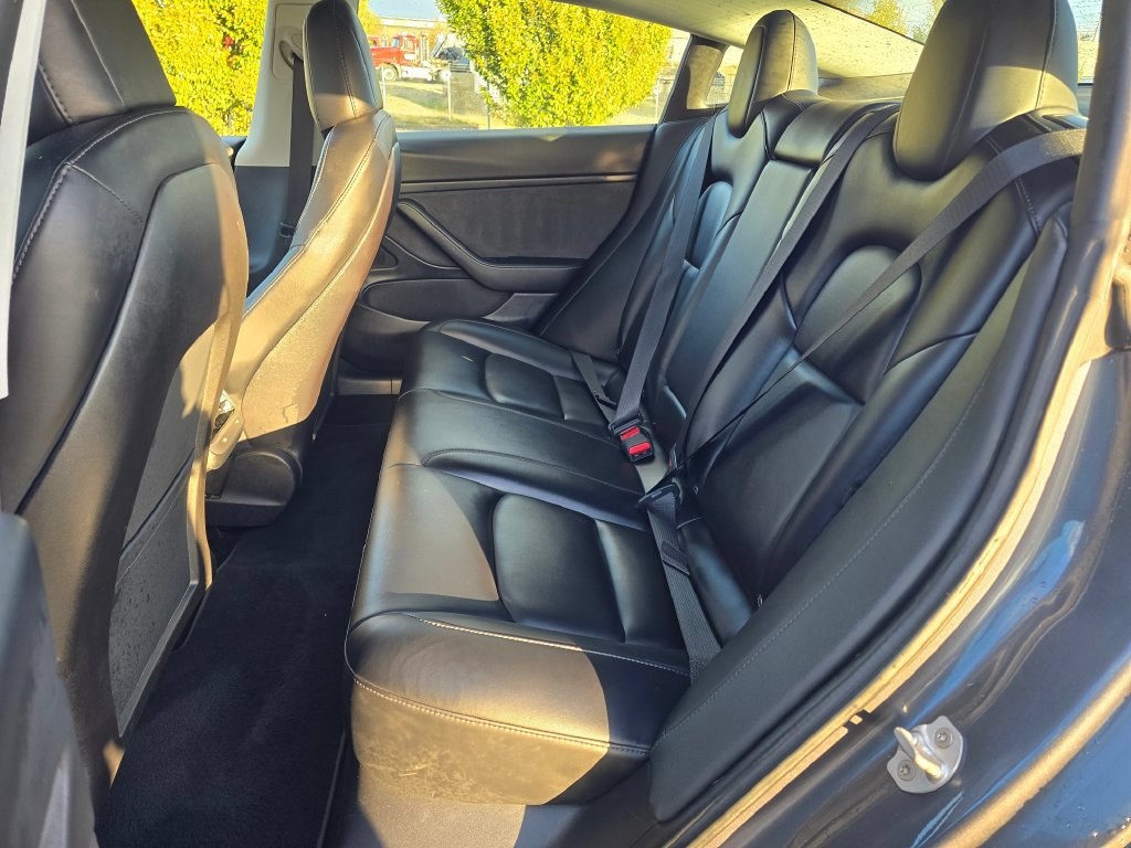 Used 2019 Tesla Model 3 Long Range AWD/4WD image 12