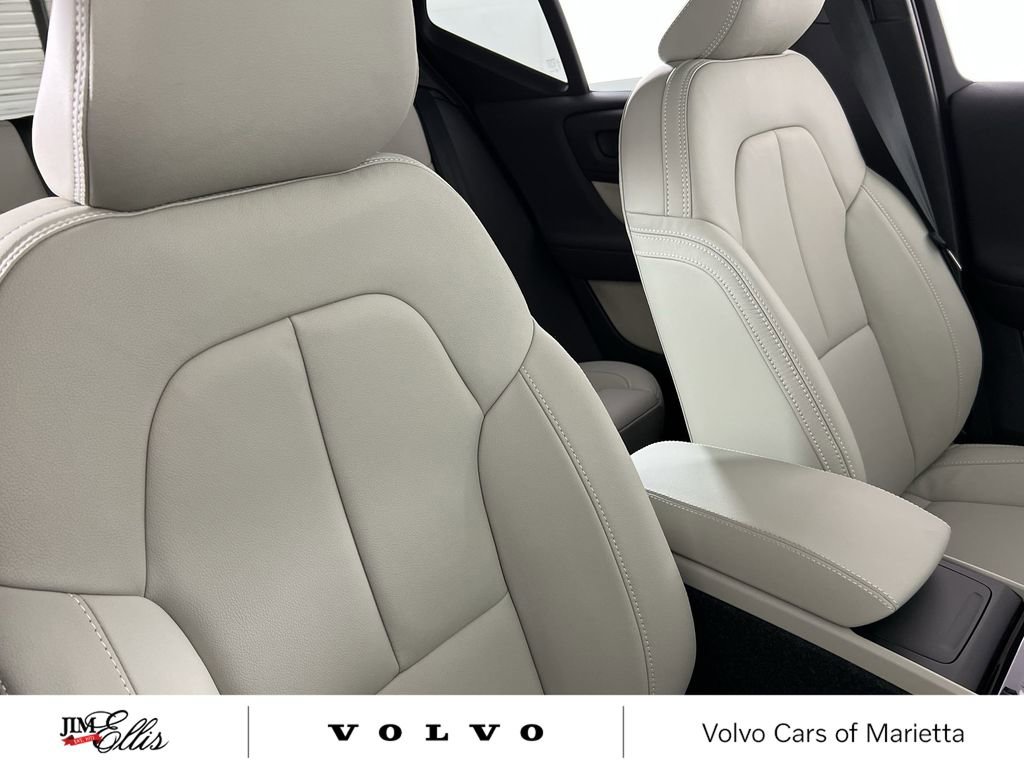 New 2026 Volvo XC40 B5 Ultra w/ Climate Package image 26