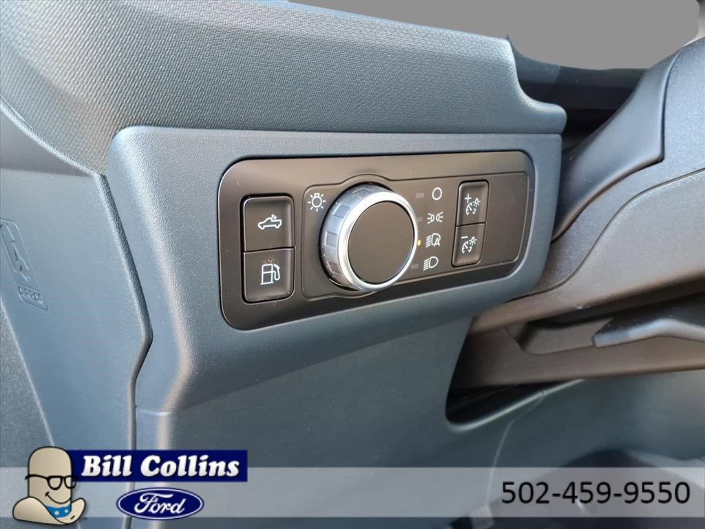 New 2025 Ford Maverick XLT w/ Equipment Group 301A image 17