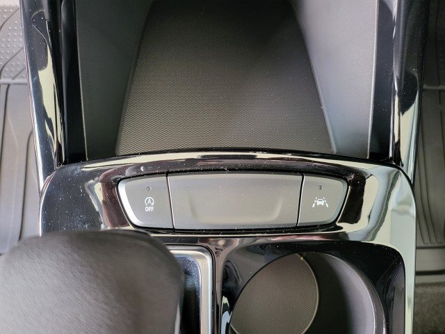 New 2026 Chevrolet Trax LT w/ Driver Confidence Package FWD image 27