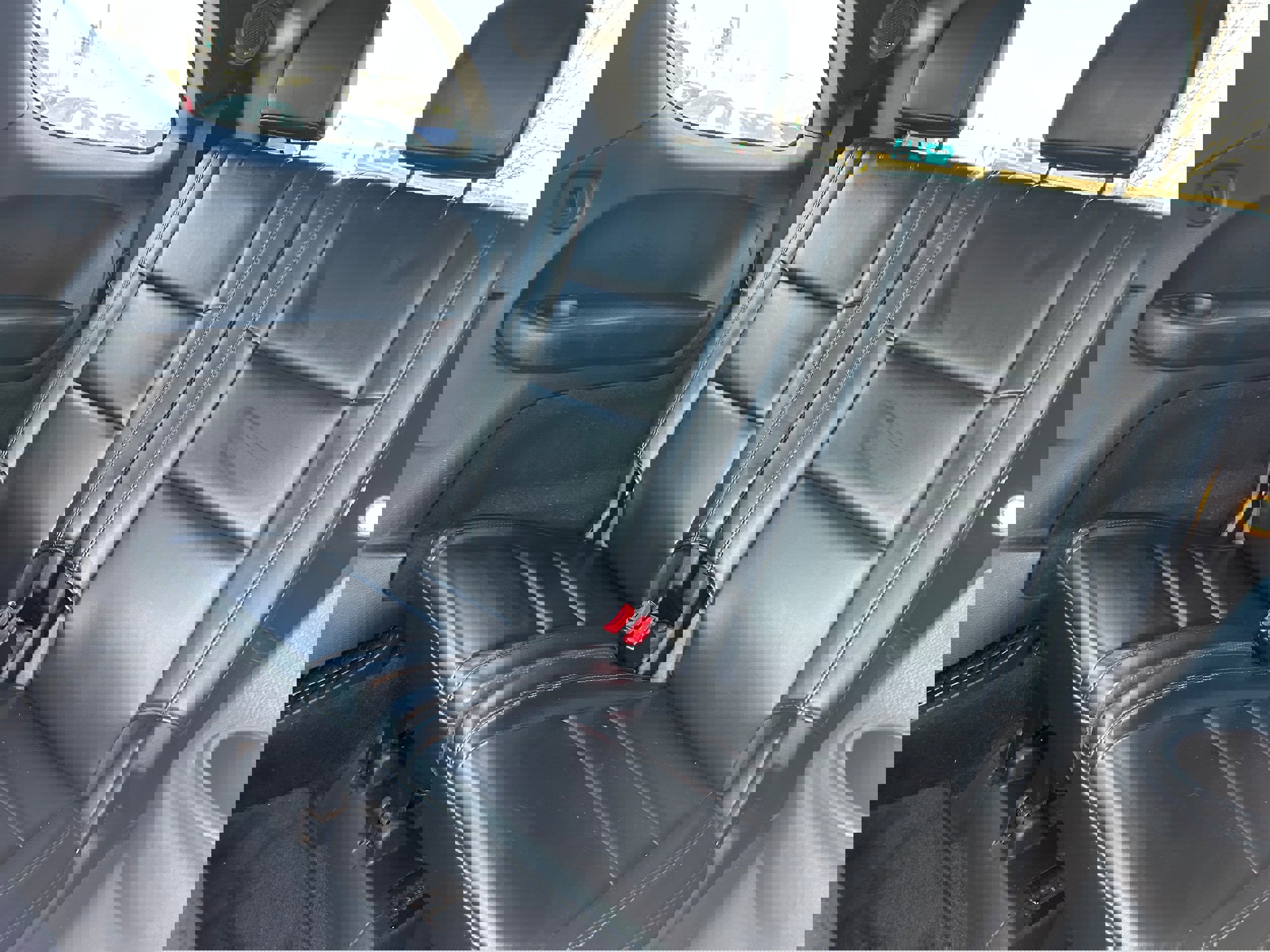 Used 2012 Dodge Durango Crew w/ Leather Interior Group image 7