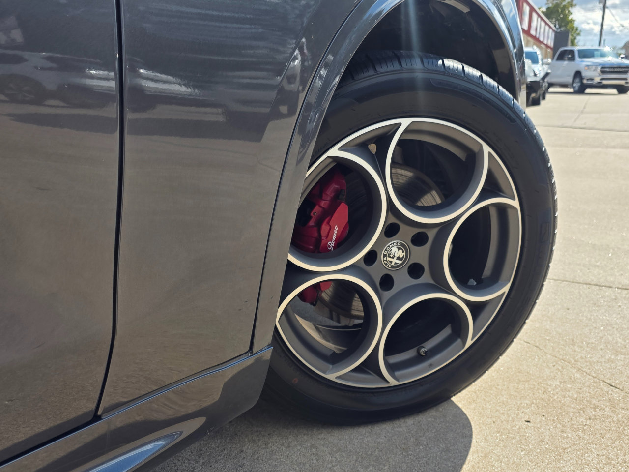 Used 2022 Alfa Romeo Stelvio Ti image 28