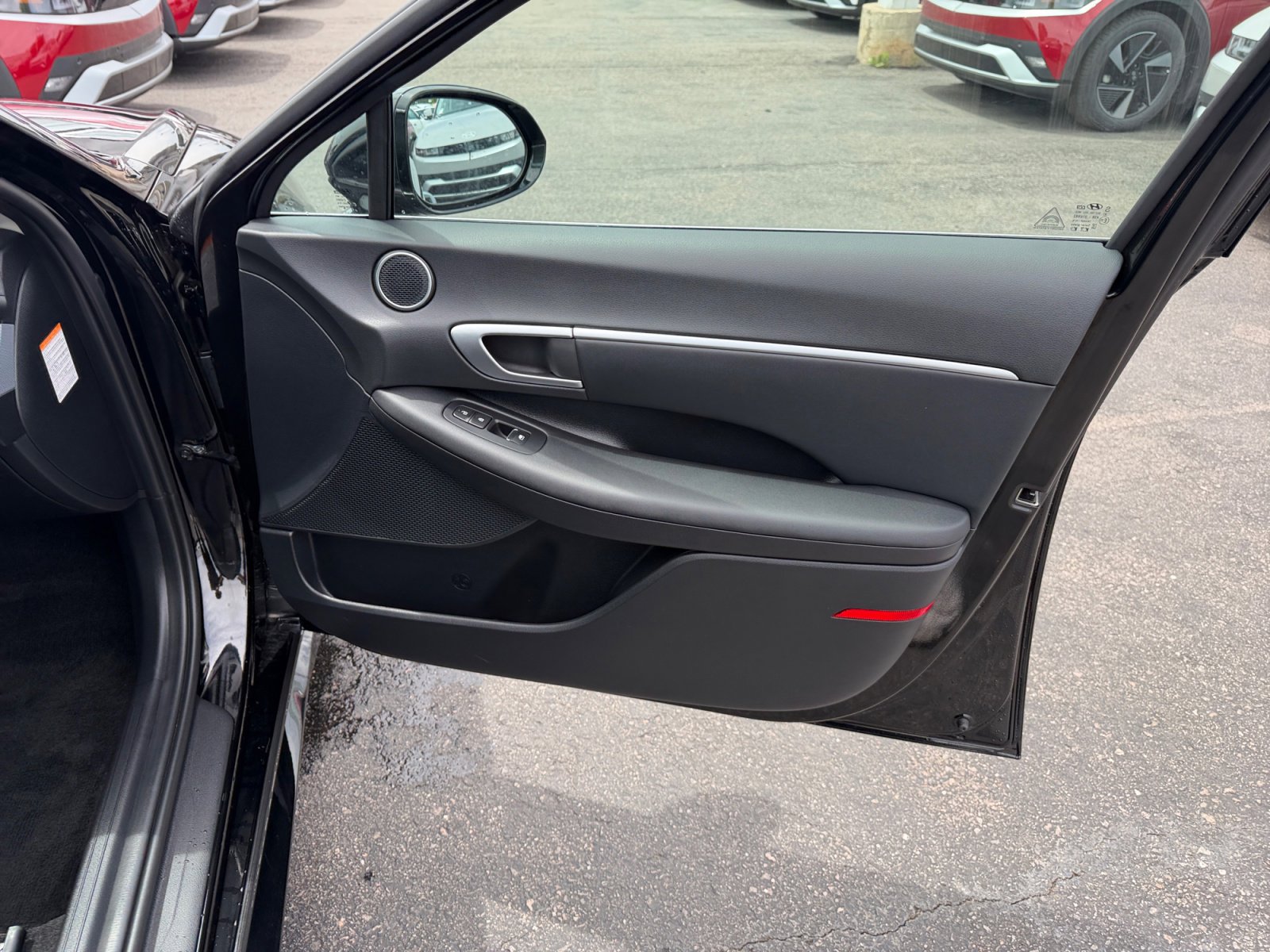 Used 2025 Hyundai Sonata SEL FWD image 16