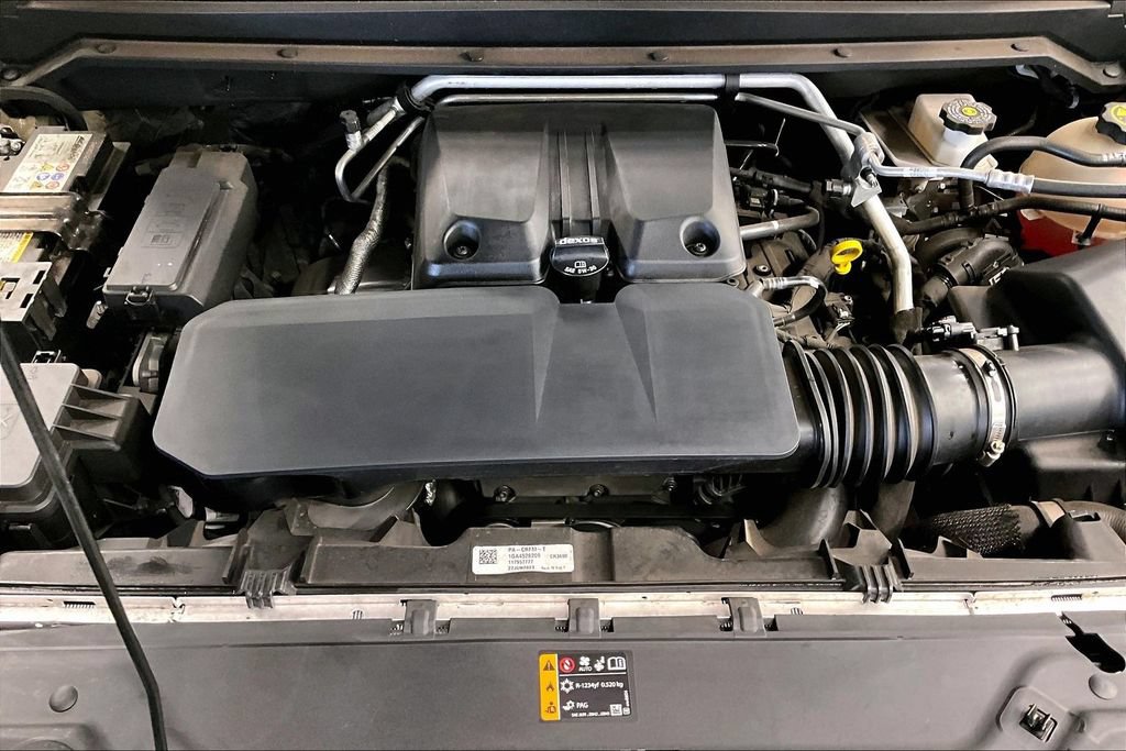 Used 2023 Chevrolet Colorado Trail Boss w/ Technology Package AWD/4WD image 31
