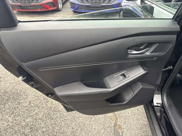 Used 2025 Honda Accord SE image 17